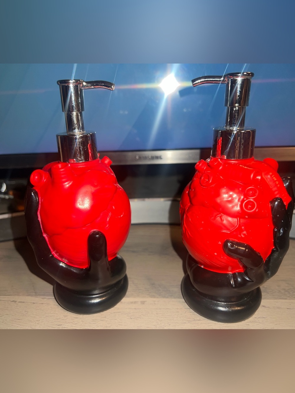 New 2 Halloween Heart Soap Dispenser Set